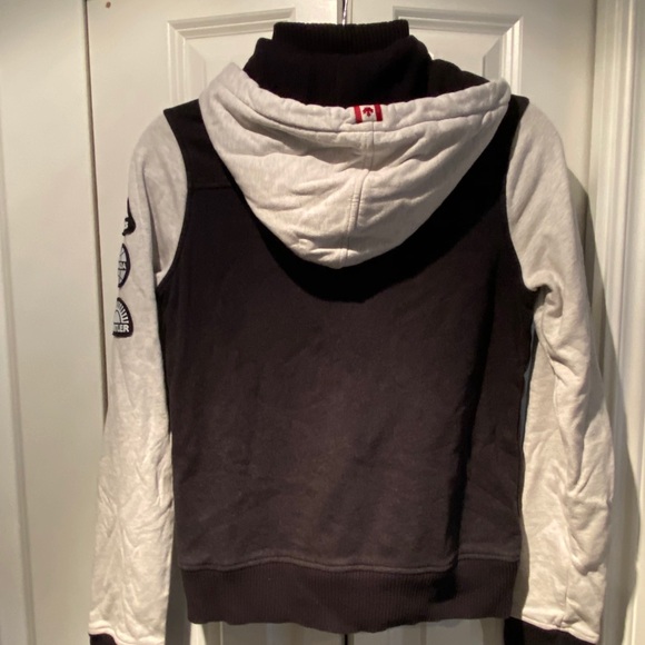 Roots Whistler Badge Sweater - Picture 2 of 4